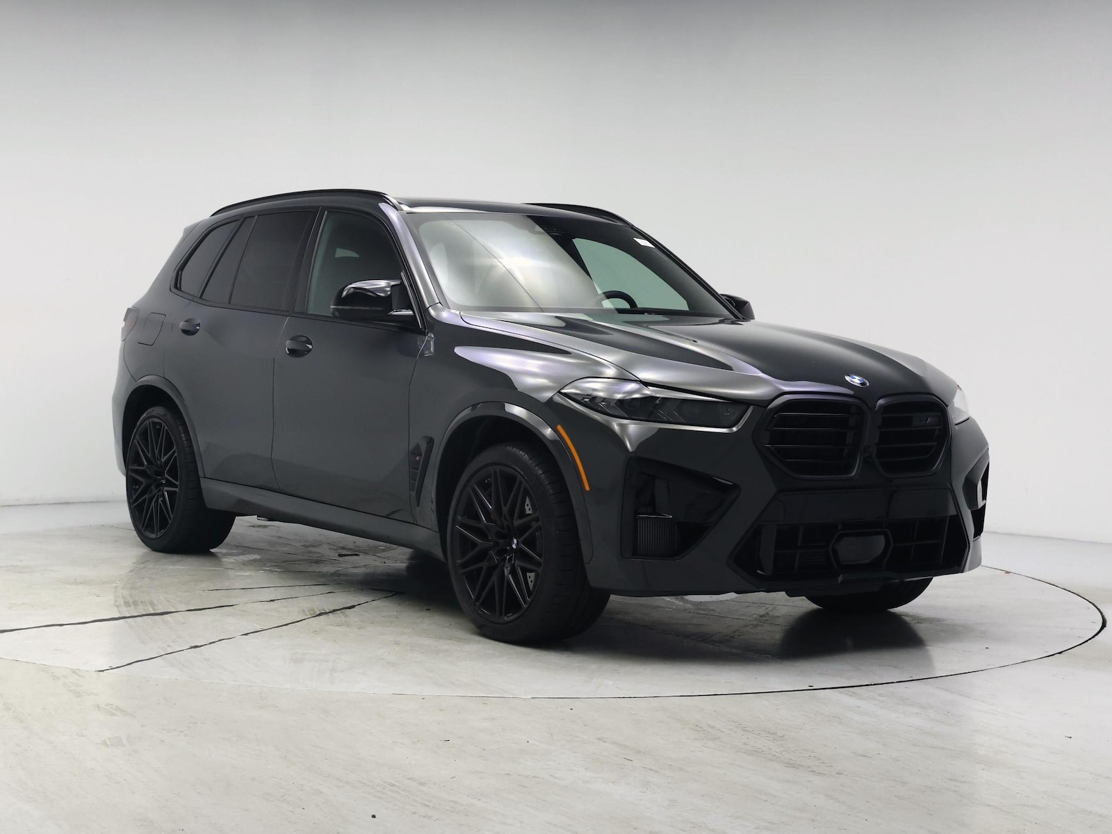bmw x5 m 2026 5YM13ET08T9495186 image bmw x5 m 2026 5YM13ET08T9495186 image